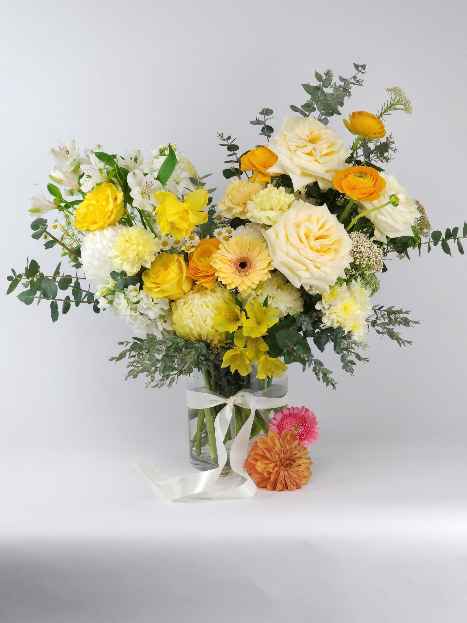 Buttercup - Flowers Gold Coast - Same-day Delivery – Hansford Flowers